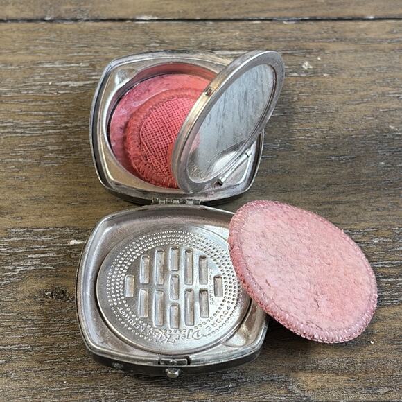 Djer-Kiss Powder Compact Vanity Case Kissing Fairies Art Nouveau 1917-1925 - Picture 11 of 16